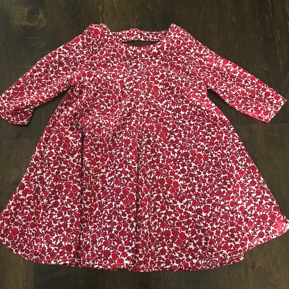 🚫SOLD🚫Old Navy Floral Swing Dress